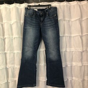 Gap flare jeans long and lean size 31 like new